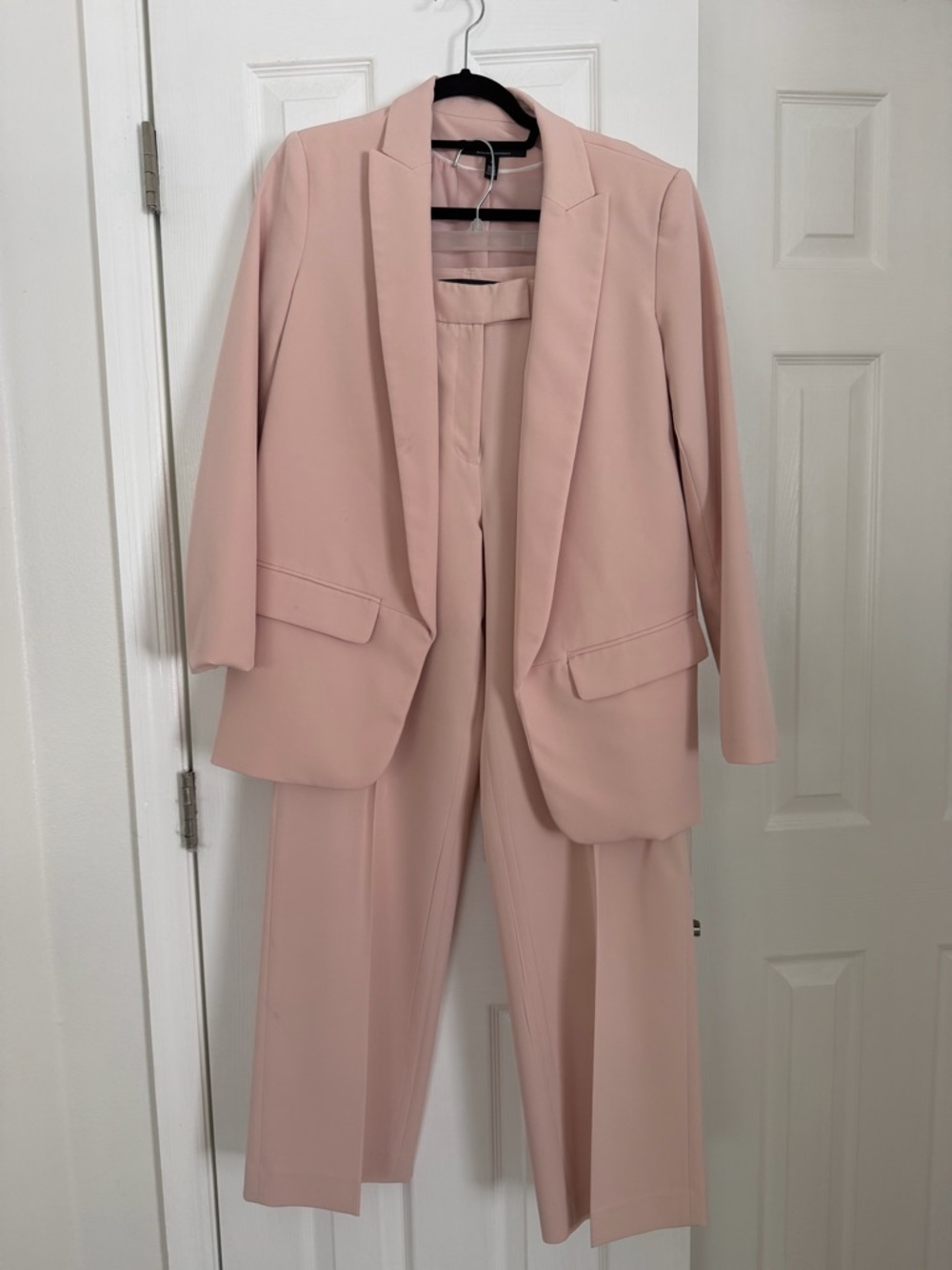 White House Black Market Blush Pink Women's Blazer and Trousers Set